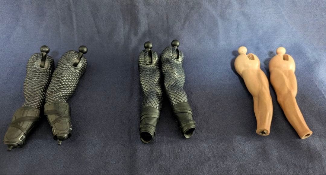 ホットトイズ ソー 1/6ヘッド2種+腕パーツセット