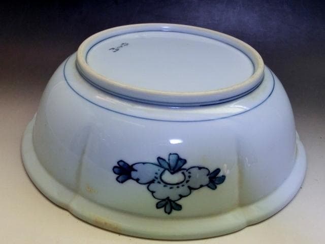 鉢■色絵染付「弥左衛門」花唐草 鳥 花弁型 丸鉢 平鉢 菓子器 時代物 骨董品■