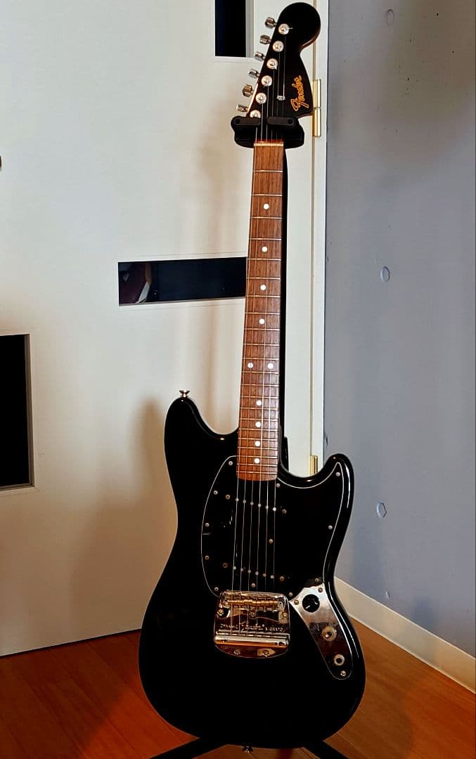 【限定品】フェンダー ムスタング Fender JAPAN MG69 hyde