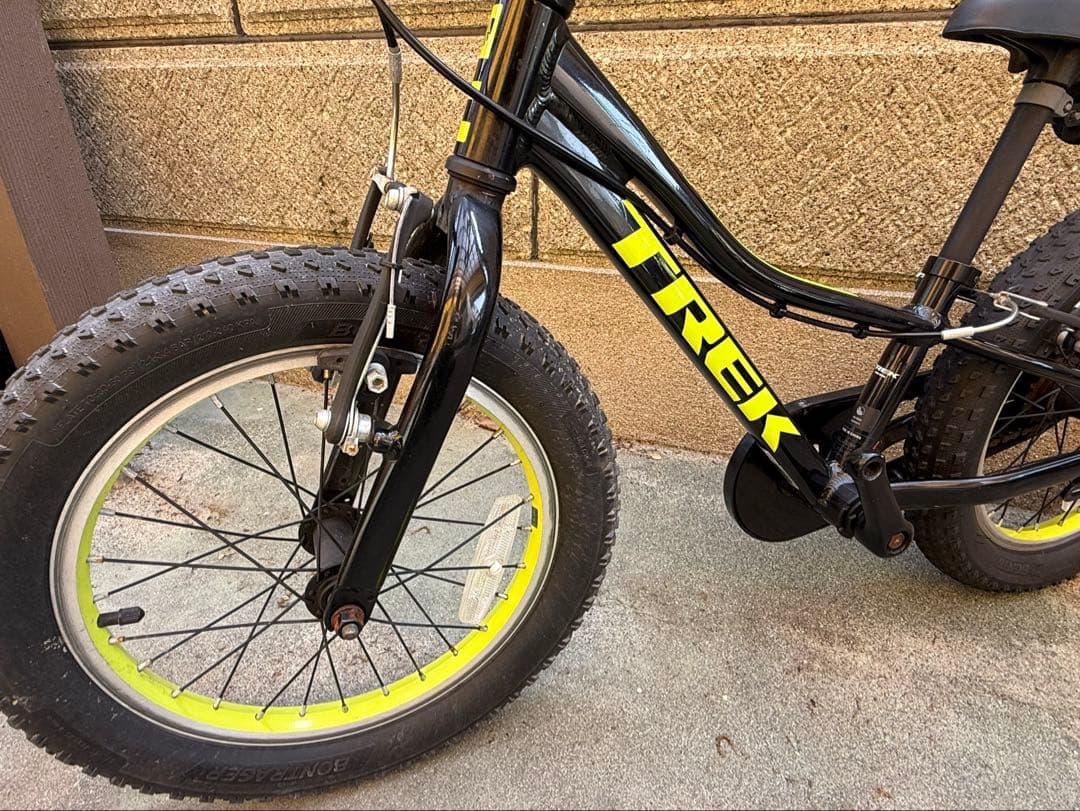 グリップ新品トレック16インチ子供車 キッズバイクトレック Precaliber