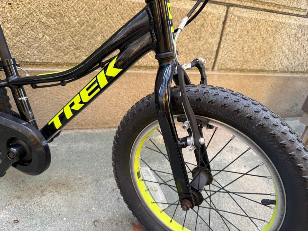 グリップ新品トレック16インチ子供車 キッズバイクトレック Precaliber