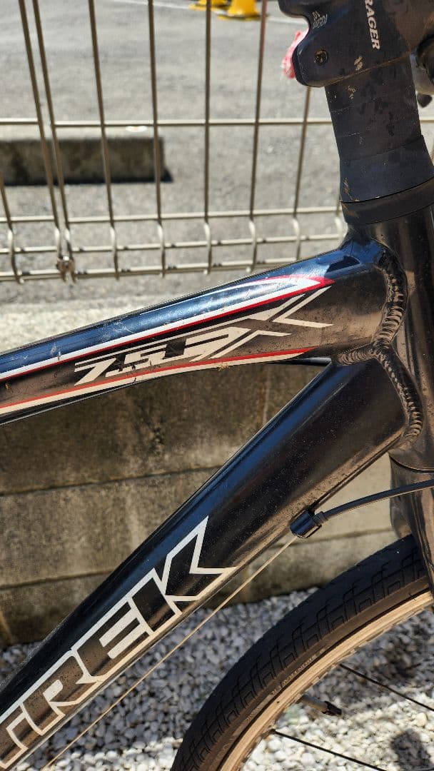 TREK 7.5 FX クロスバイク ブラック 700C