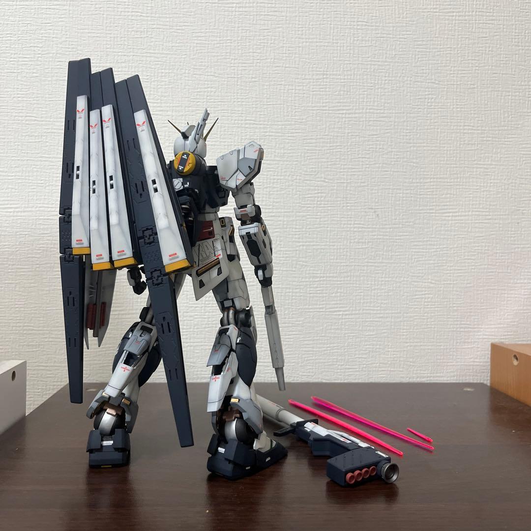 【ガンプラ完成品】MG νガンダム　ver.ka 全塗装