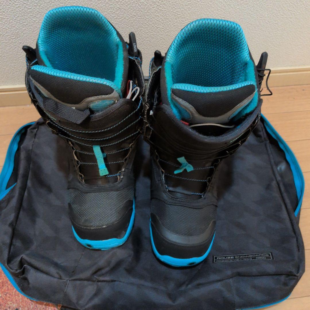 スノーボードブーツ(男性用) 黒と青