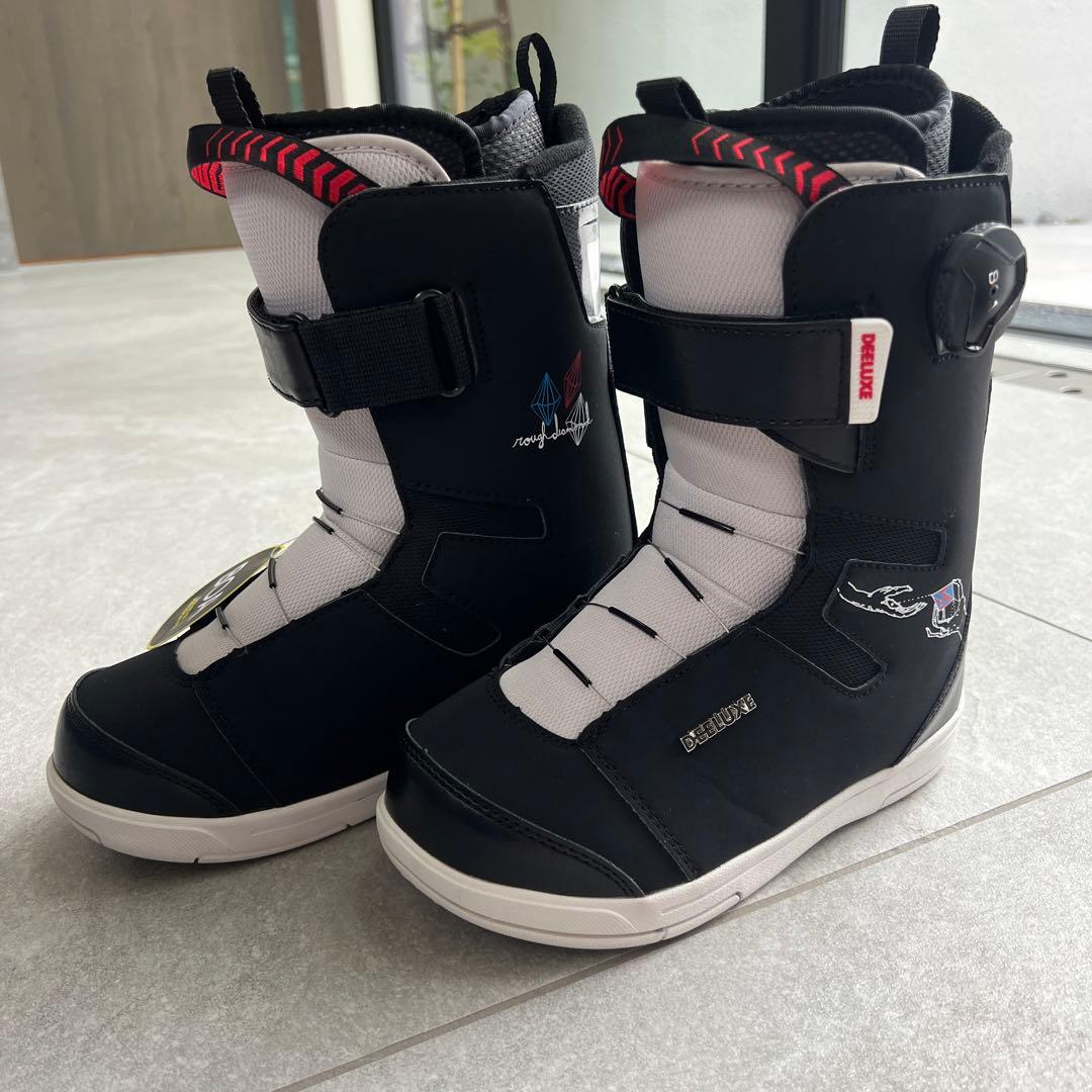 新品未使用　DEELUXE ディーラックス　22cm ラフダイヤモンド　スノボ