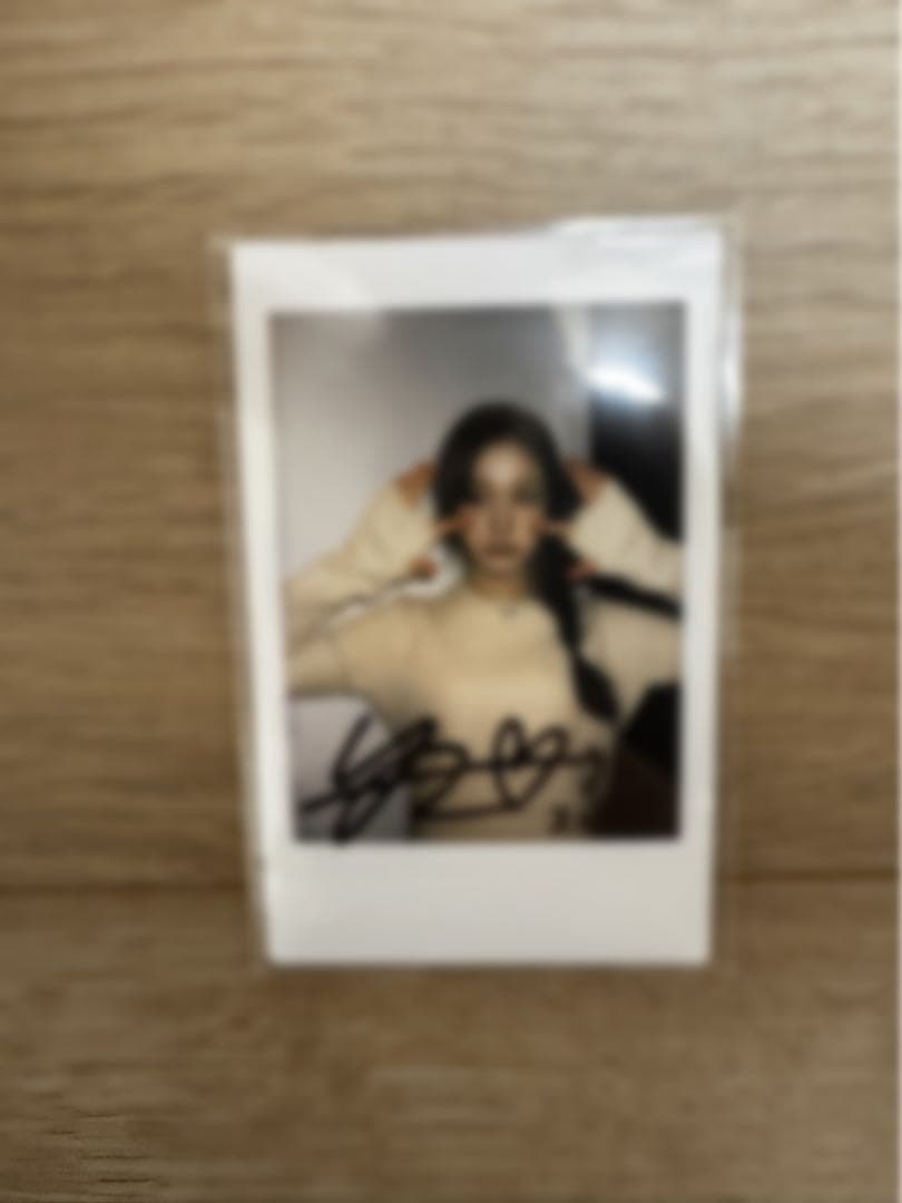 STAYC J ジェイ 直筆サイン チェキ