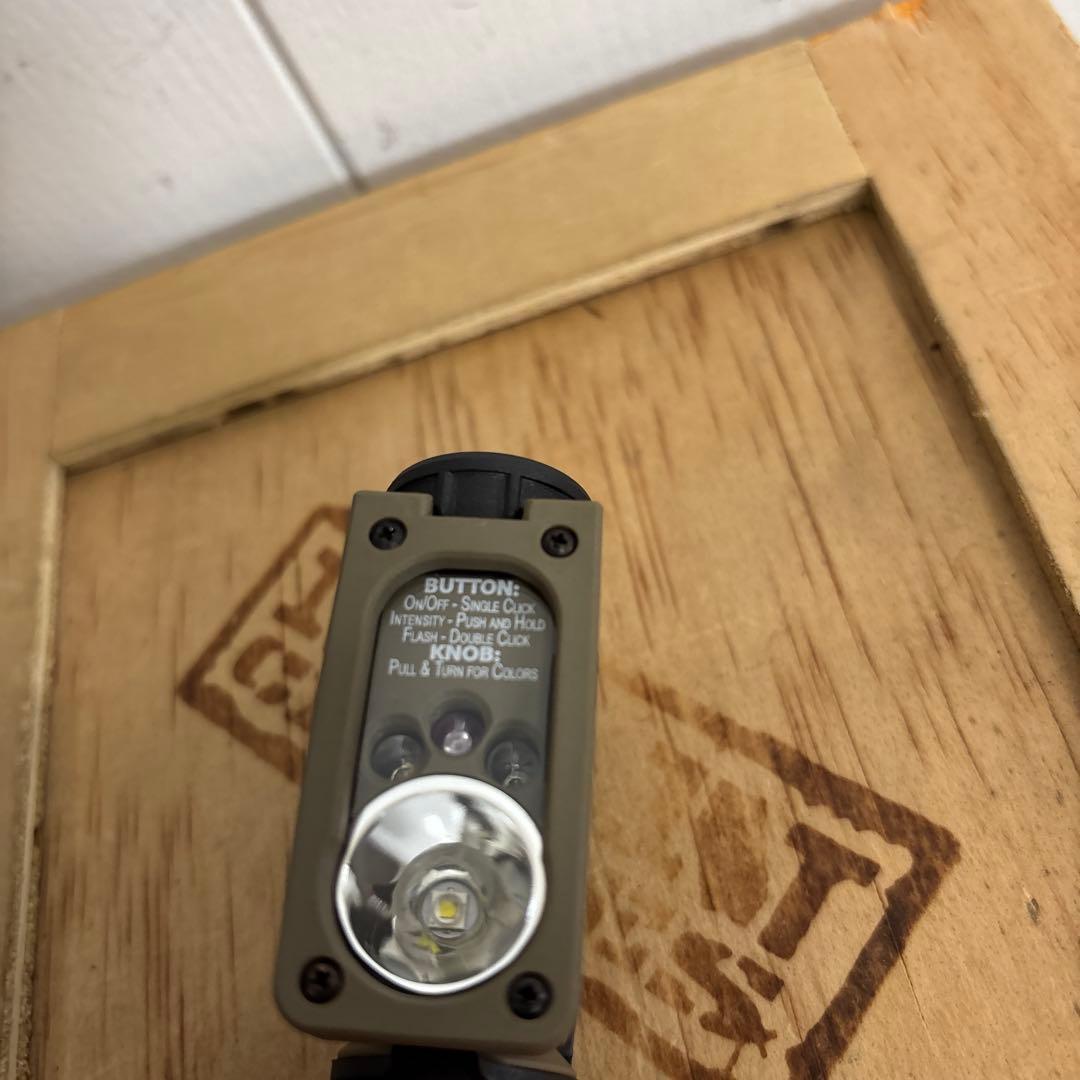 新品　米軍実物STREAMLIGHT SIDEWINDER COMPACT II