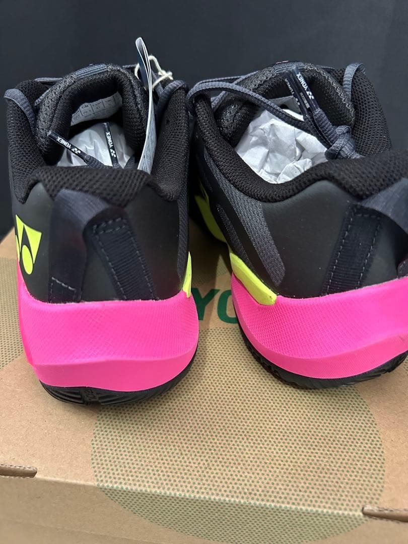 25.5㎝　サブアクシアメン　新品未使用　YONEX　バドミントンシューズ