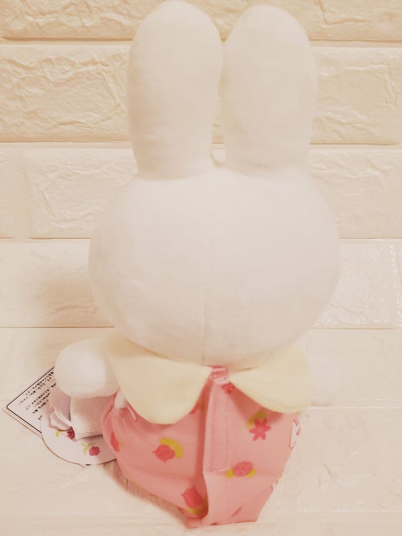 【新品】フラワーナインチェ　ぬいぐるみ　ハウステンボス限定ミッフィー