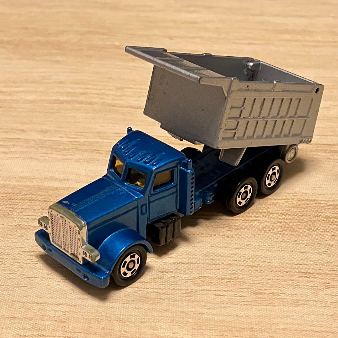 トミカ アメリカンダンプトラック 4台セット 1/98