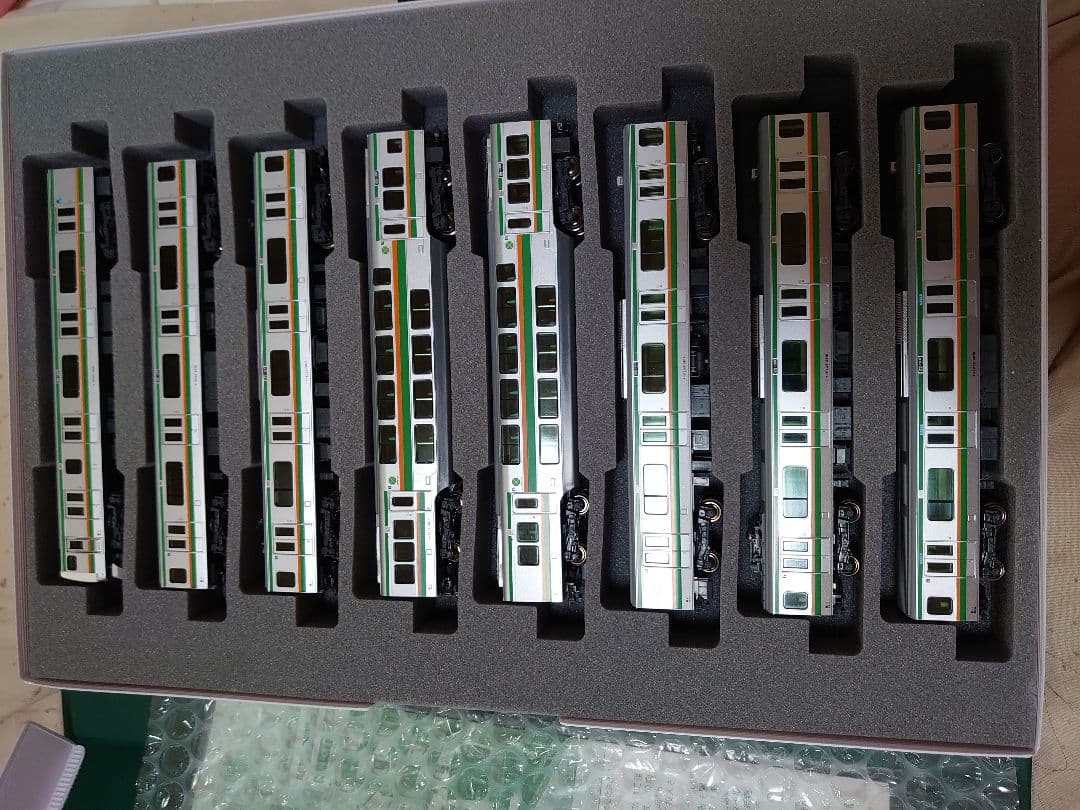 KATO E233系3000番台上野東京ライン・東海道線15両セット