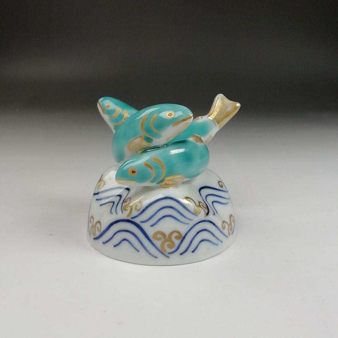 Ｔ７９４　蓋置　『色絵　鮎』『高野昭阿弥 造』　共箱　茶道具