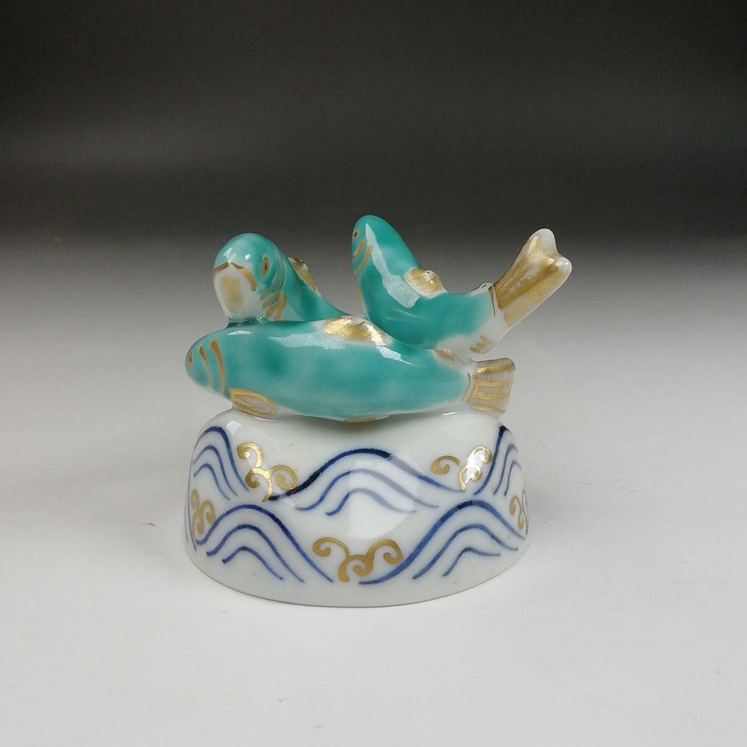 Ｔ７９４　蓋置　『色絵　鮎』『高野昭阿弥 造』　共箱　茶道具