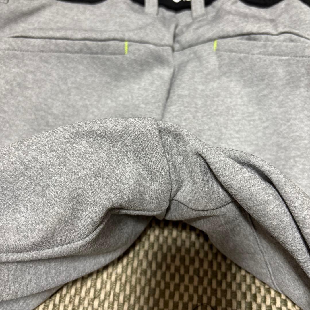 新品未使用自宅保管サイズ5ニューバランスゴルフ用メンズパンツ♪