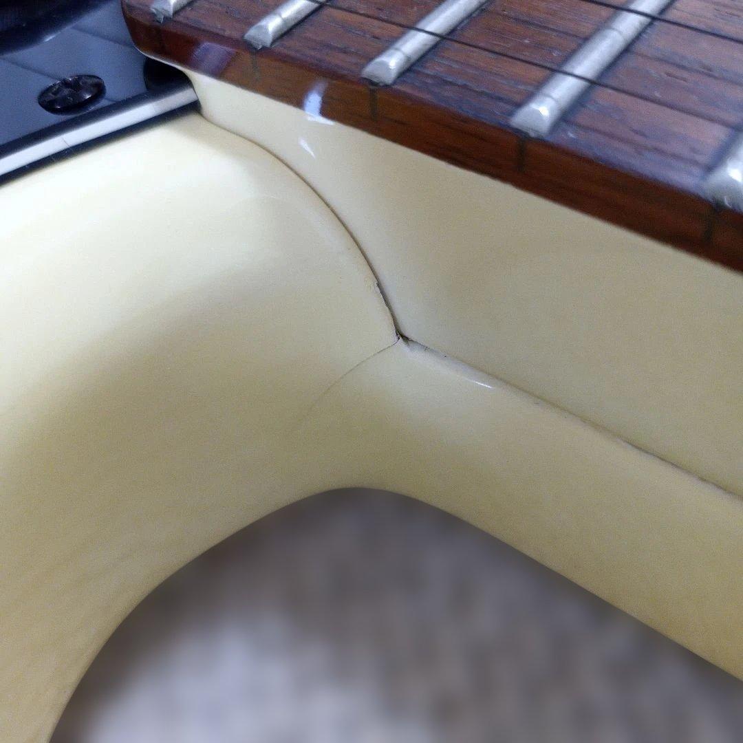 FERNANDES LIMITED EDITION ストラトタイプエレキギター