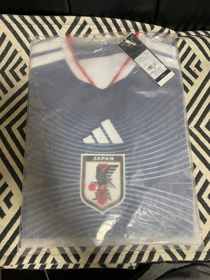 【新品タグ付】サッカー 日本代表 2026 ホーム ユニフォーム M