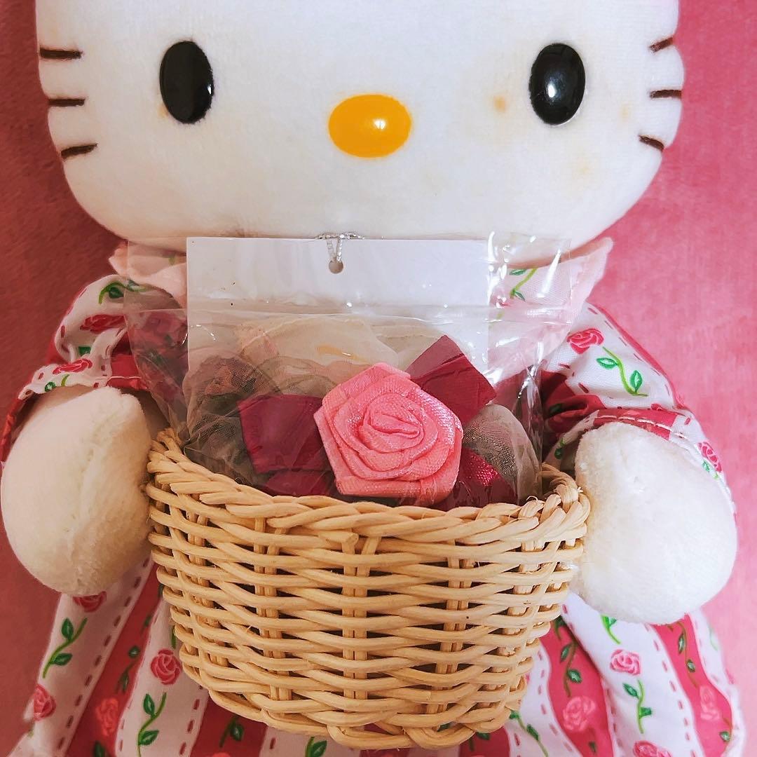 希少レア　ハローキティ　ぬいぐるみ　バラ　2000年製 平成レトロ　サンリオ
