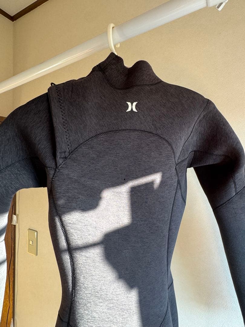 Hurley フルスーツ　3×2mm