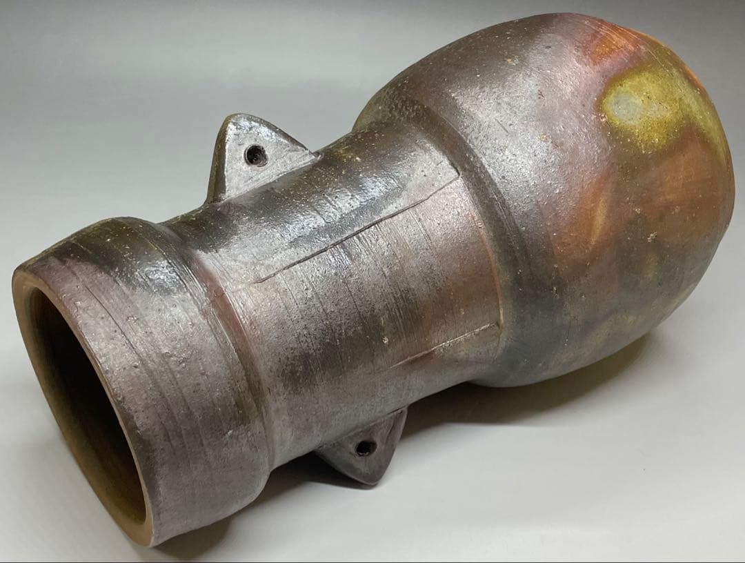 neko008　山本雄一　備前花入　共箱(四方桟盛蓋) 共布　yy49