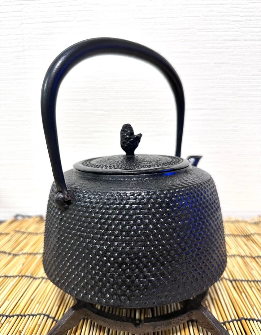 長期保管品　工房和秋金野 和秋作　１５型九重アラレ　南部鉄瓶　南部鉄器