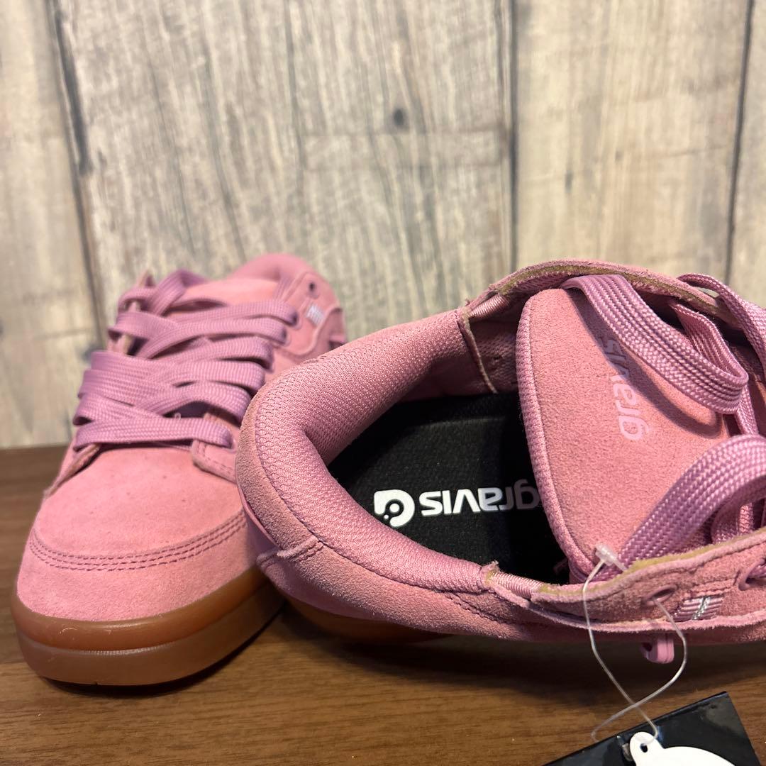 完売品 gravis ピンク スエード スケシュー 25.5cm 新品 sk8