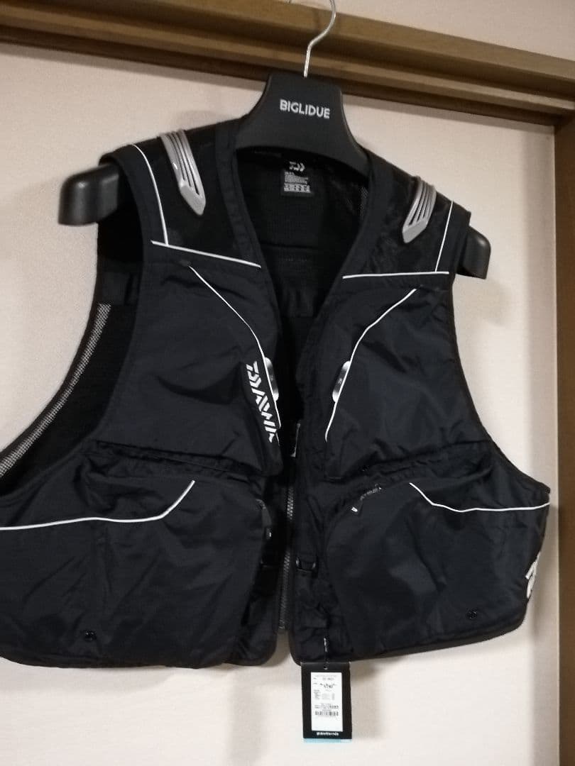 ダイワ DAIWA DV-3023 ショートフィッシングベスト　新品