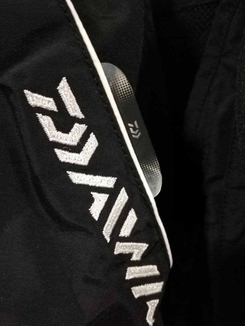 ダイワ DAIWA DV-3023 ショートフィッシングベスト　新品