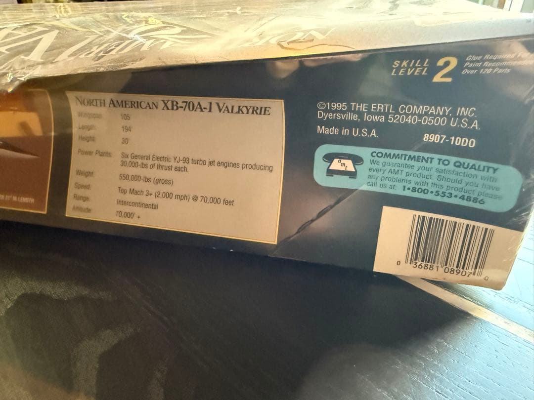 AMT 1/72 XB-70A-1 ヴァルキリー 未開封 プラモデル 戦略爆撃機