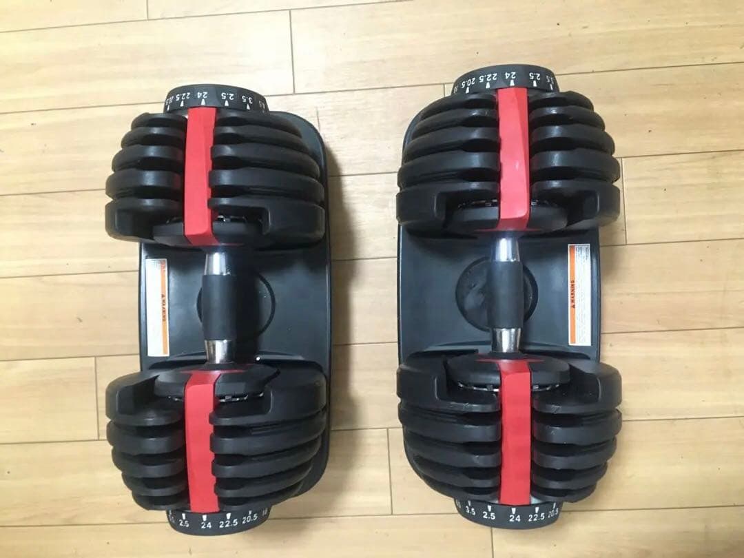 ② 可変式ダンベル 24Kg x 1個