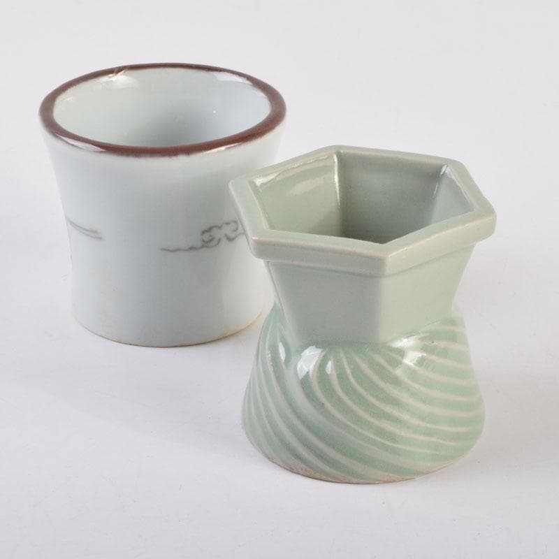 韓国美術　慶安窯　青磁白磁　鶴文　蓋置　一双　共箱　V　8649