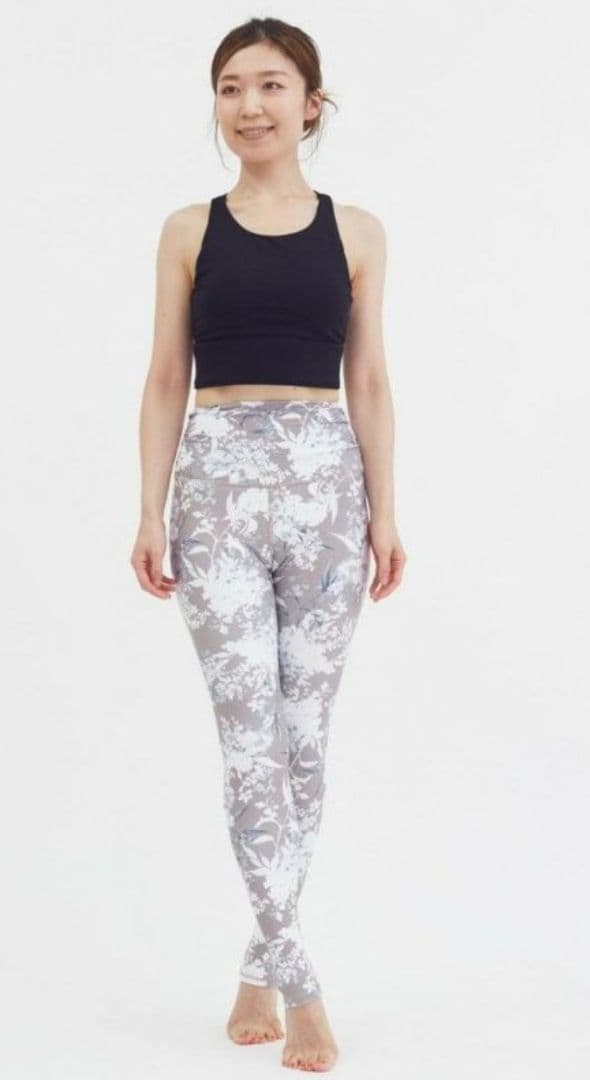 新品未使用 Julier ClearFlowerプリントレギンス