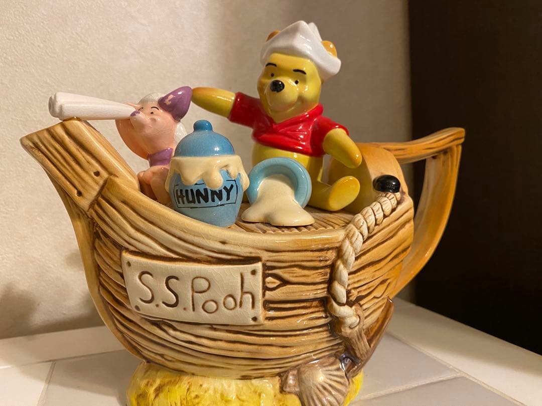 超レア　ディズニーショーケース　ティーポット DISNEY collection