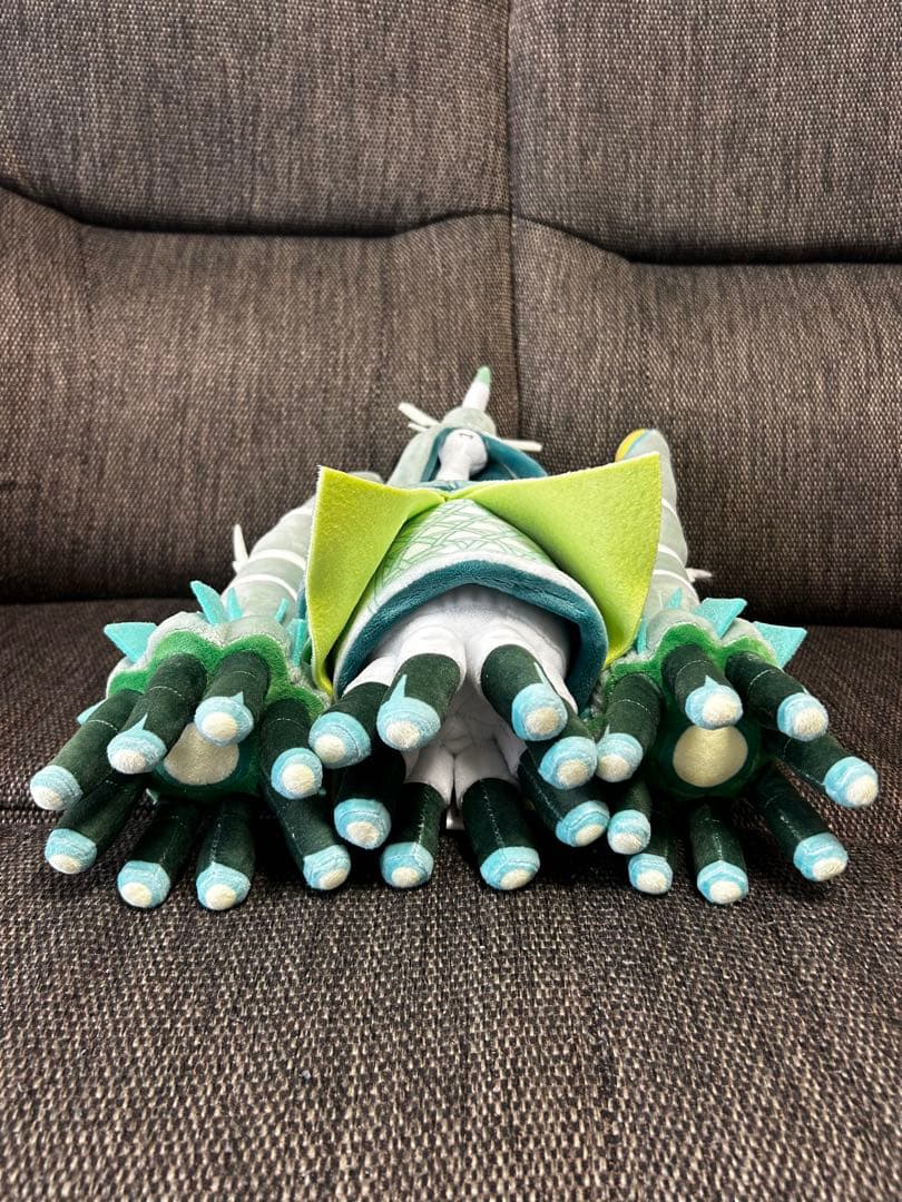 ポケモンセンター　テッカグヤ　ぬいぐるみ