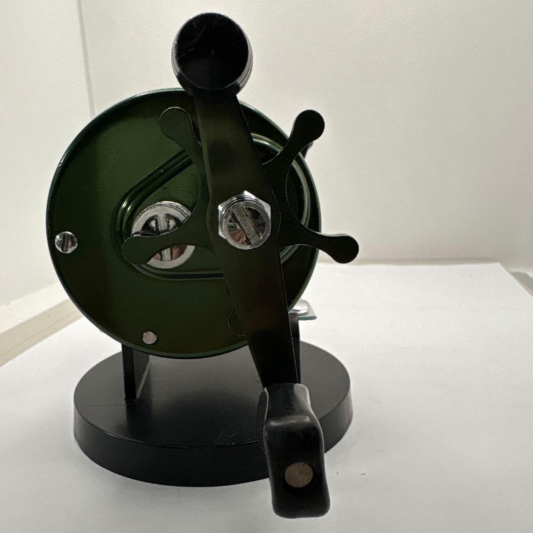 Heddon MARK IV 3200 ベイトリール