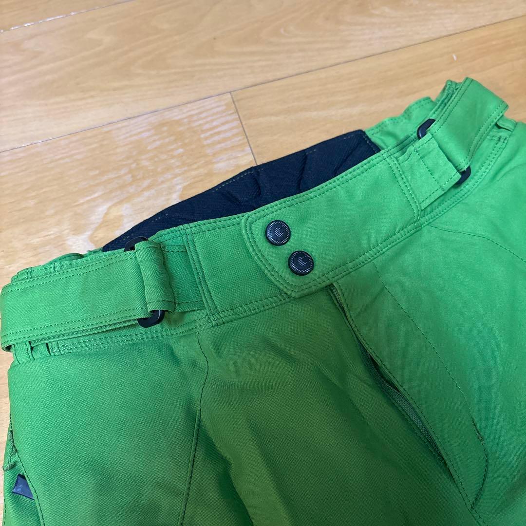 男子ジュニアスキーウェア⭐︎Goldwin