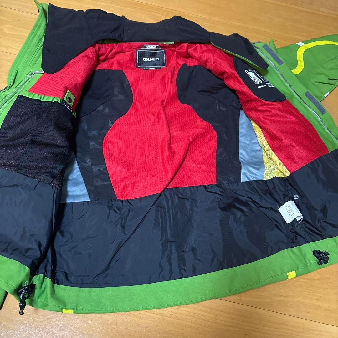 男子ジュニアスキーウェア⭐︎Goldwin