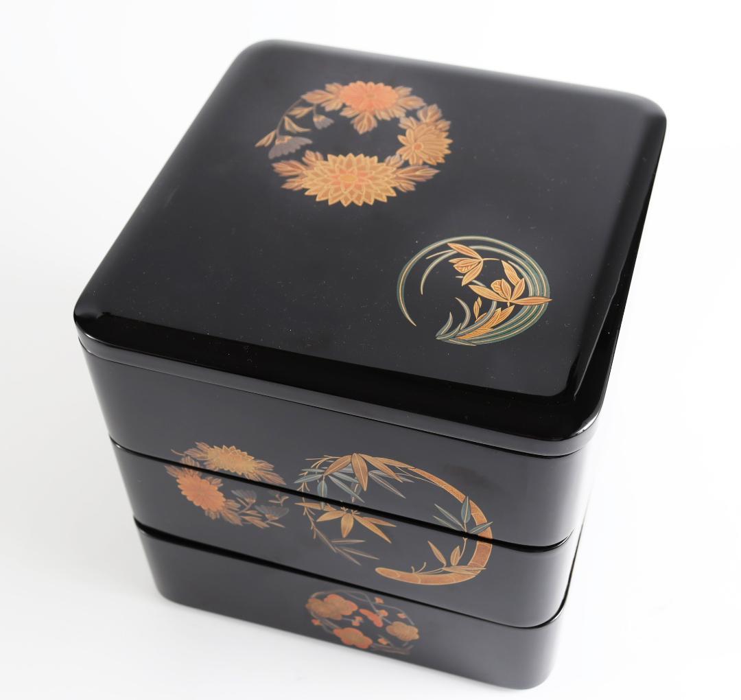 輪島塗 三段重 重箱 花紋 金彩 共箱
