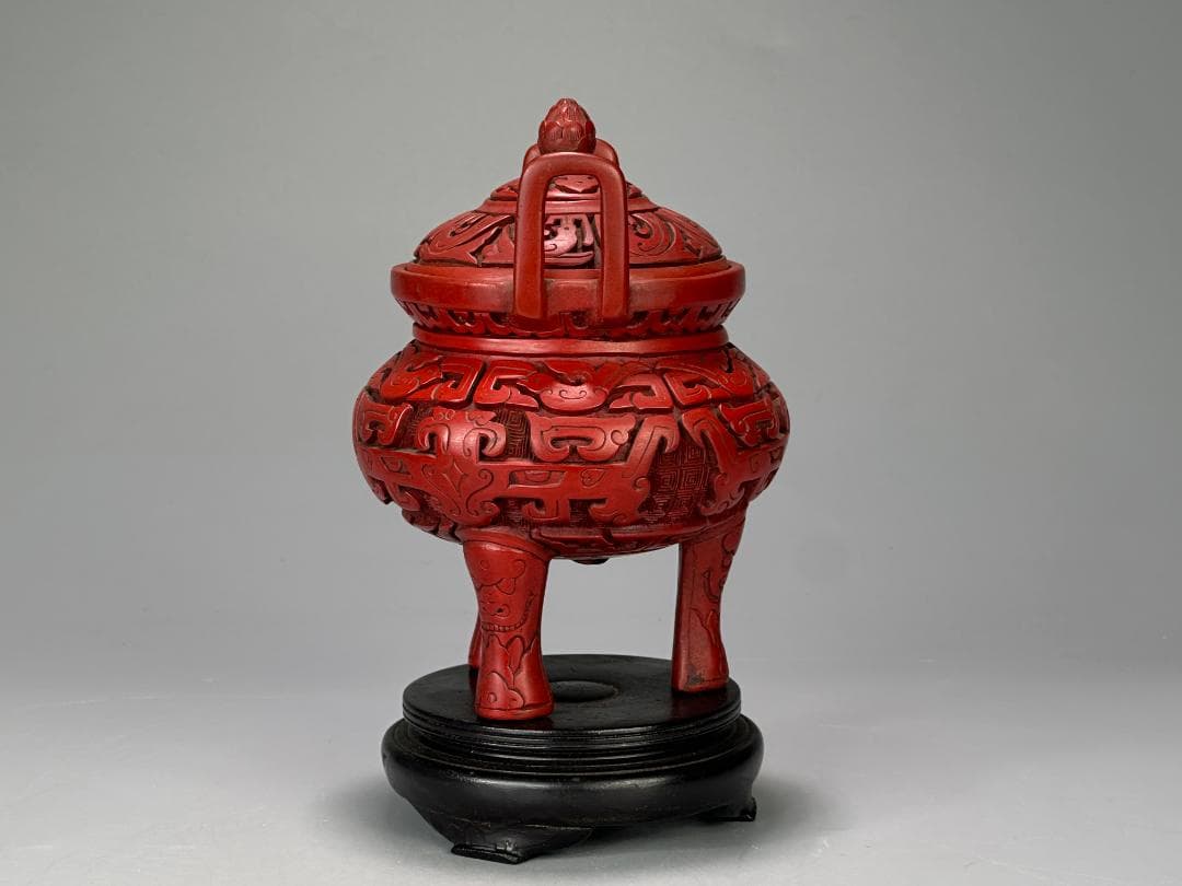 中国漆器　堆朱香炉