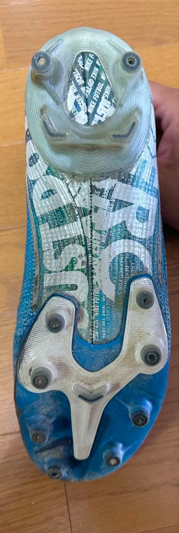 Nikeマーキュリアル13 AG ハイパーヴェノム