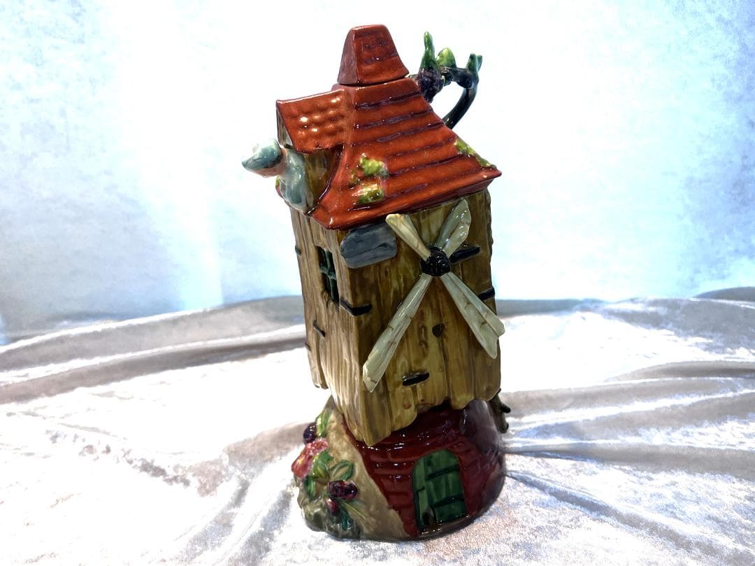 ティーウォーマー　陶磁器　風車の家