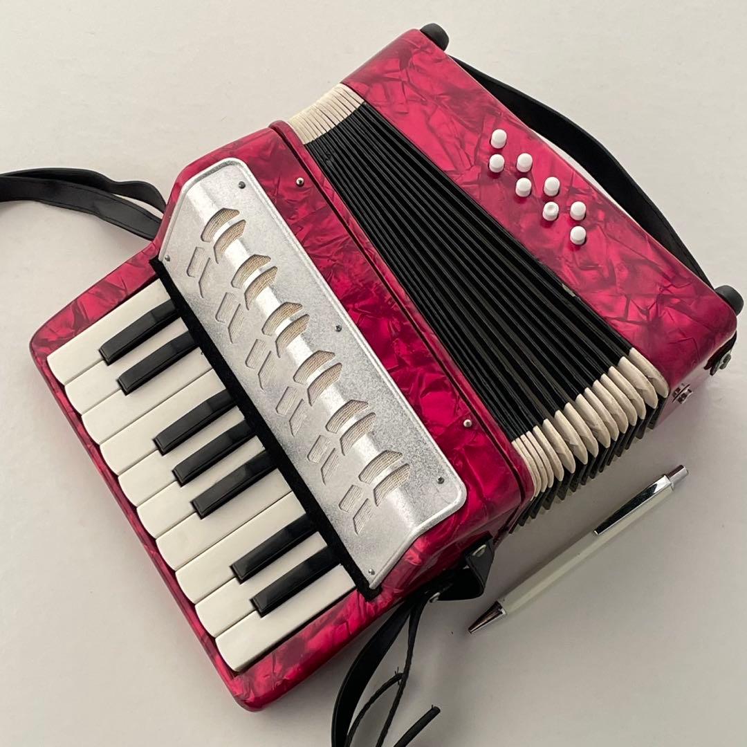 子供用　アコーディオン