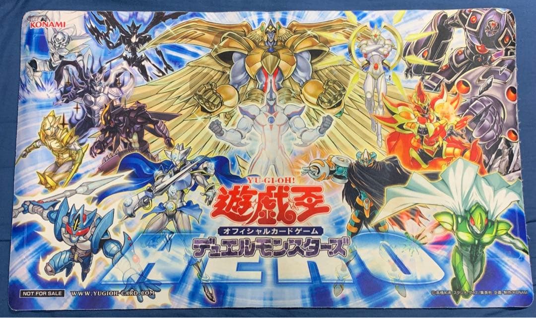 遊戯王　HERO 遊戯王の日 プレイマット