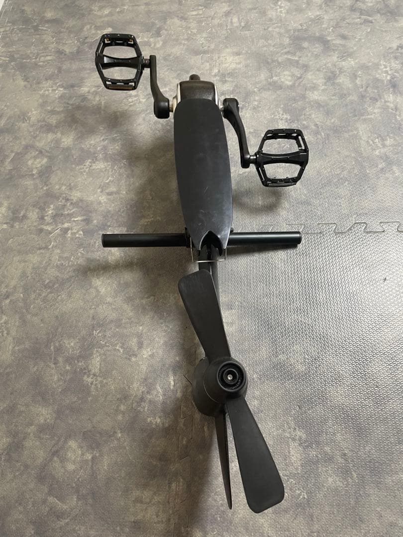 足漕ぎsup 釣り　ガーミン魚探付き