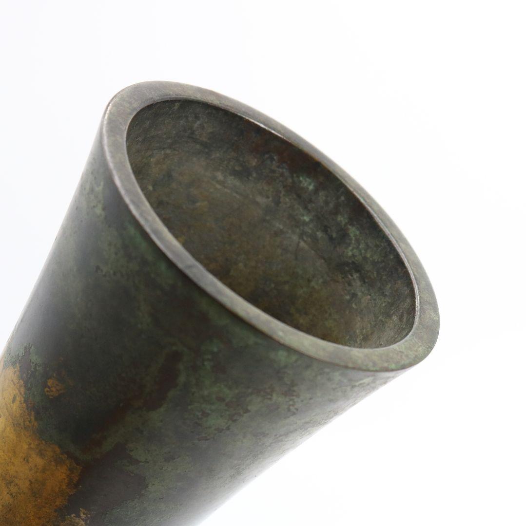 秦蔵六造 立鼓式 塗金銅花器 青銅器 共箱共布 高さ約38.7cm　DX496