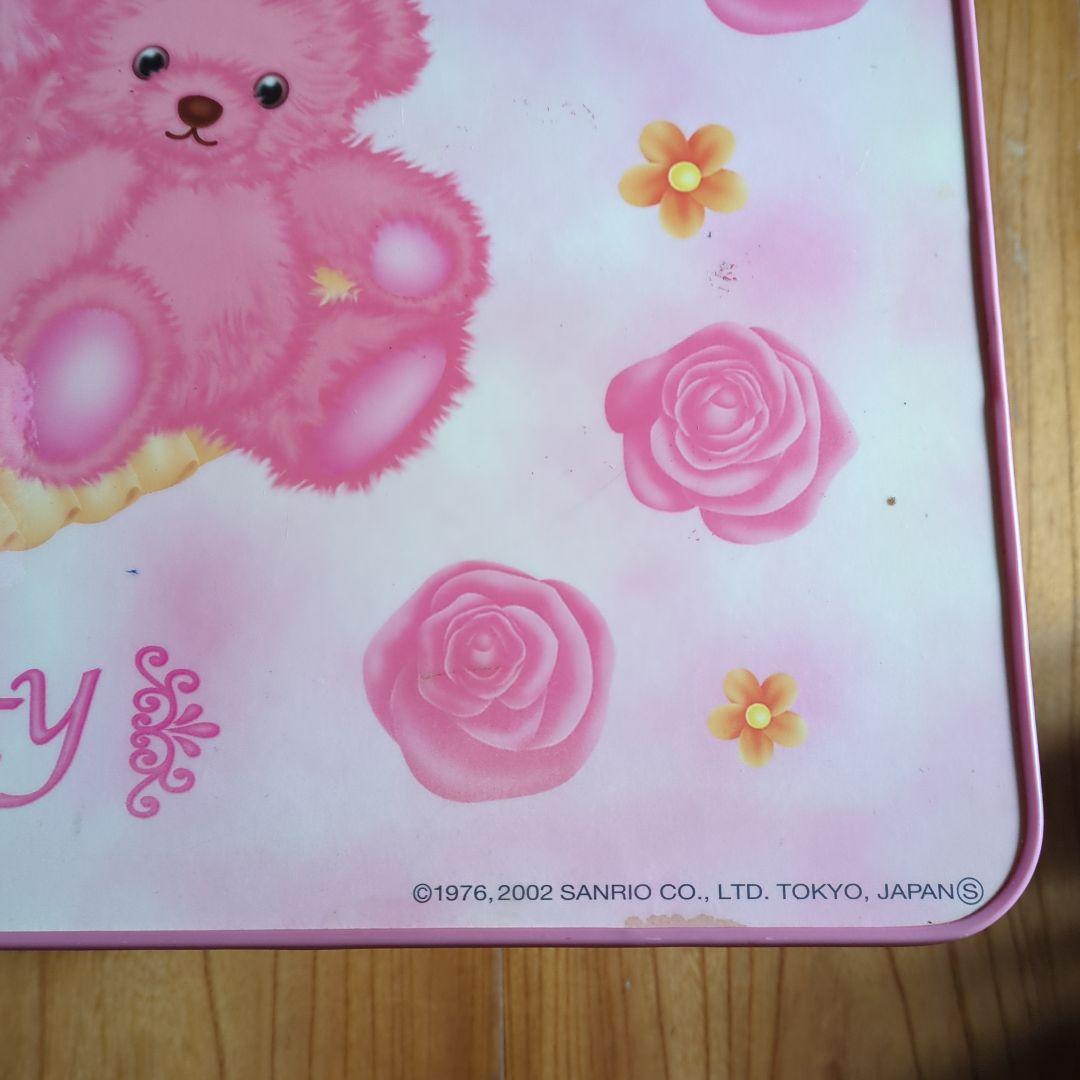 レア　ハローキティ　折りたたみテーブル　テディベア柄