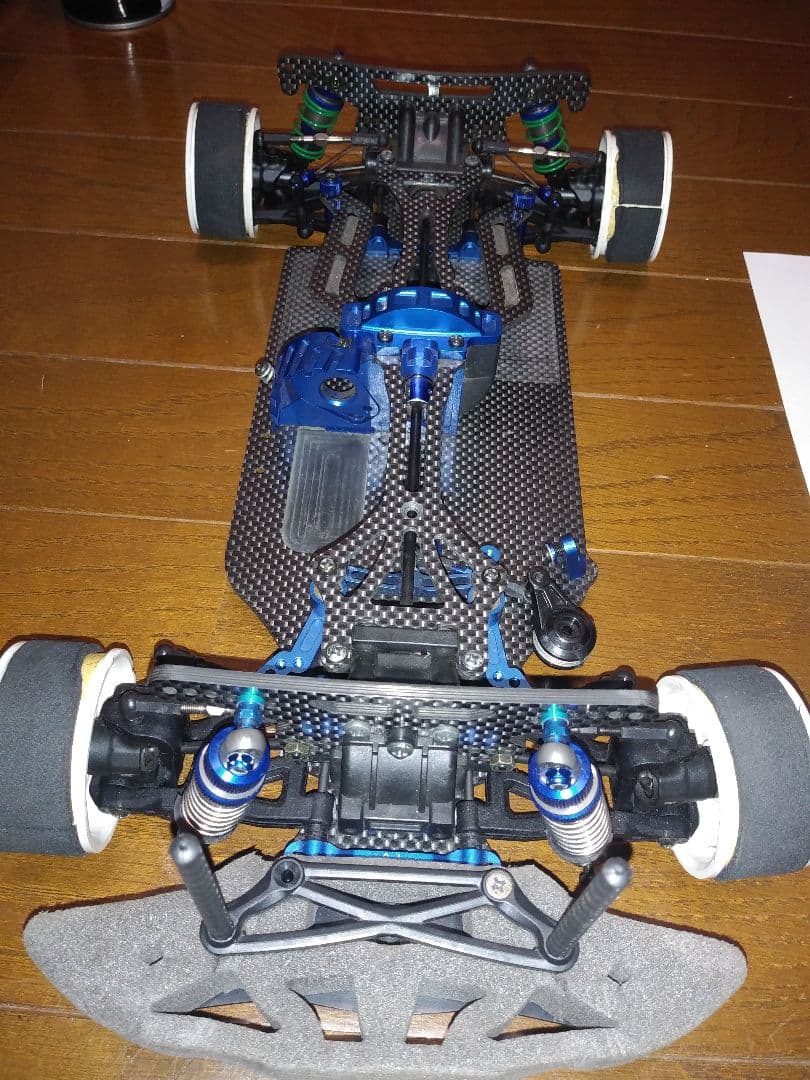 ヨコモ　ドリフトパッケージD-MAXシャーシ