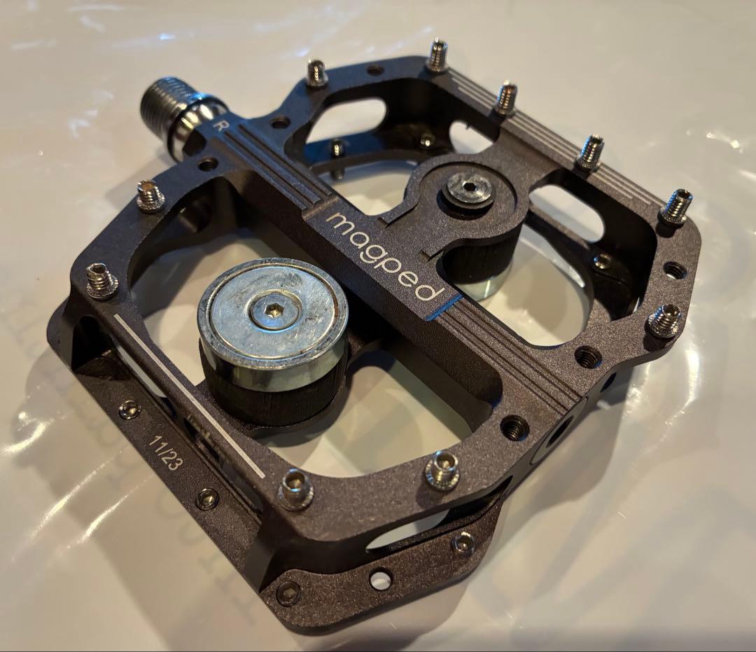 magped ENDURO 2 ダブルサイドペダル