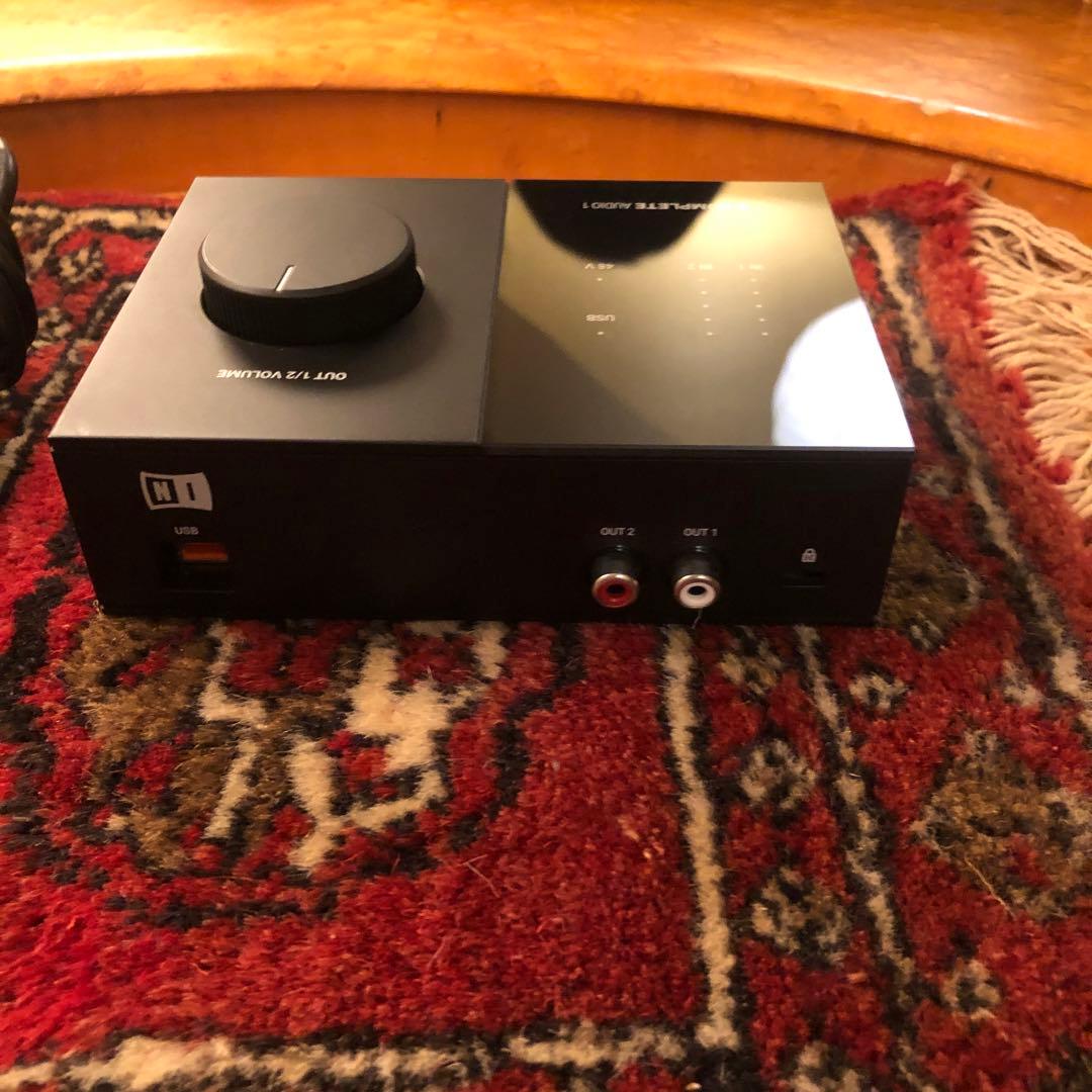 KOMPLETE AUDIO 1 オーディオインターフェイス