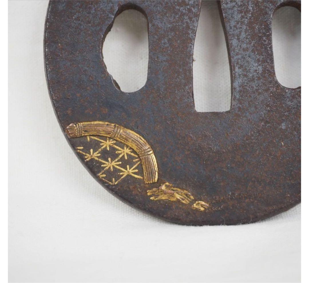 サンデイー　送料無料 江戸時代　金象嵌　蝶々花文鍔　刀剣美術