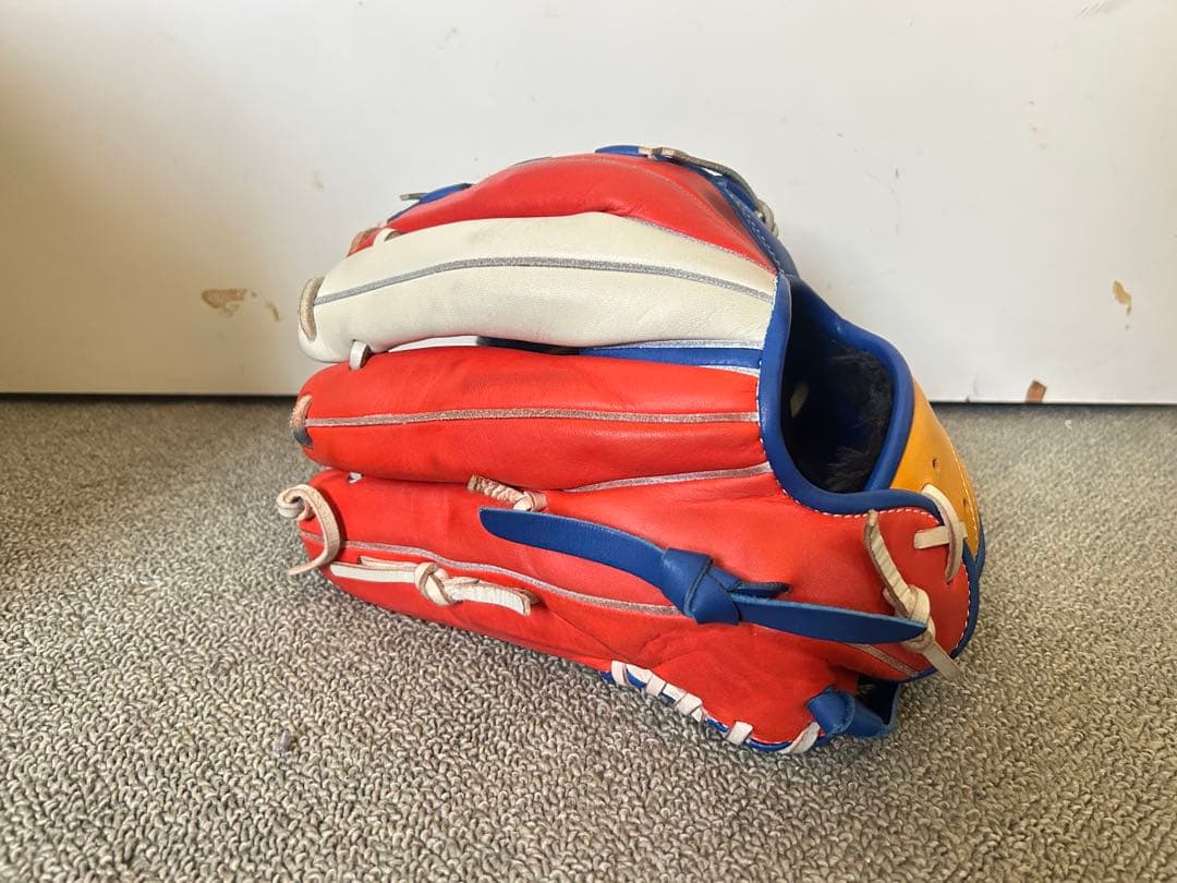 【美品・早い者勝ち！2万START】ミツワタイガー限定軟式グラブ